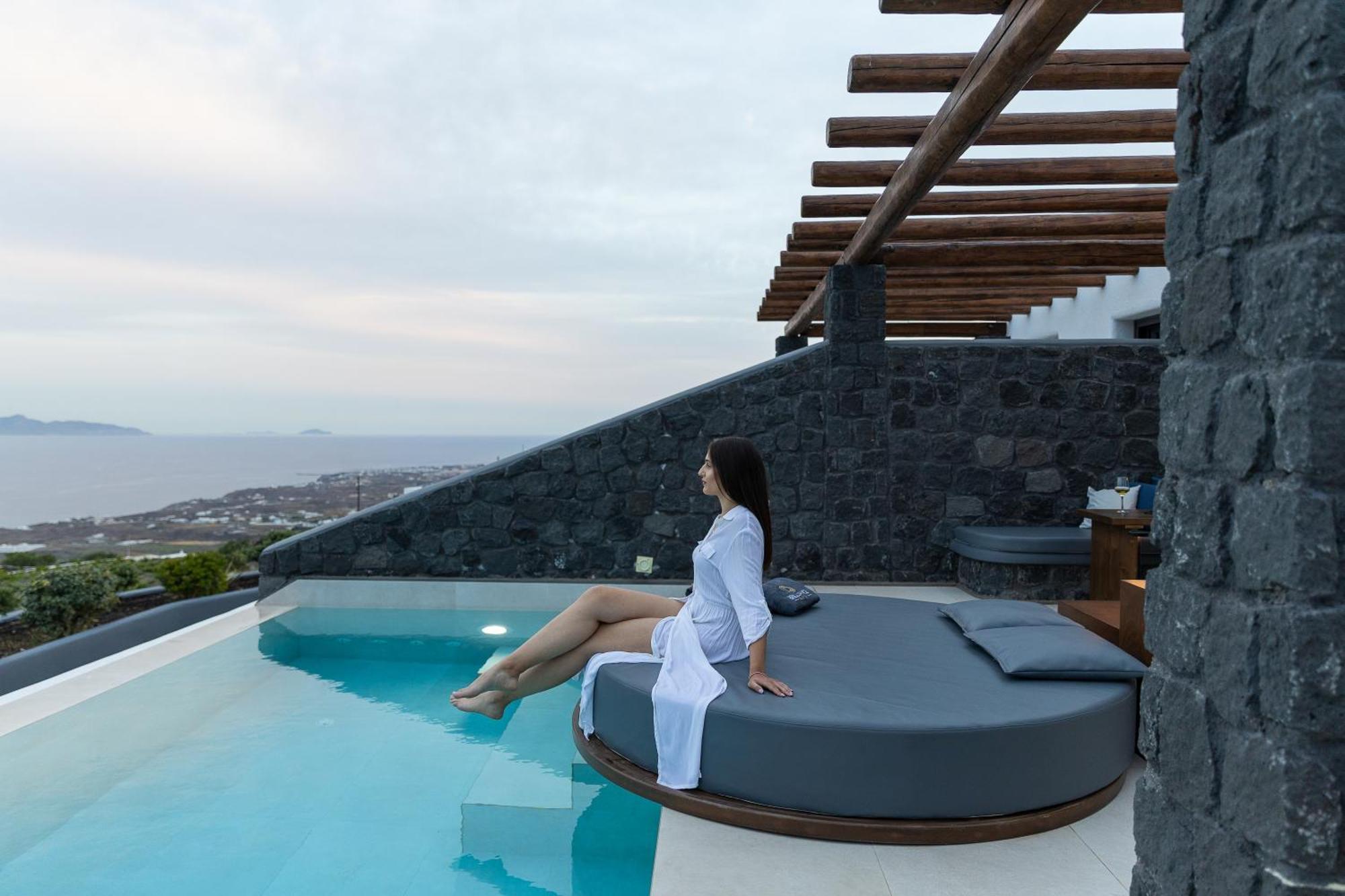 Brilliance Suites (Adults Only) Imerovigli  Dış mekan fotoğraf